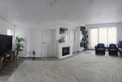 Apartament cu 3 camere decomandat, mobilat în Metalurgiei