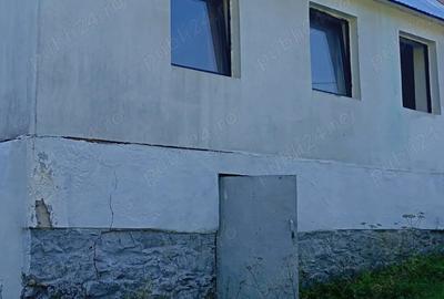 Vand casa de vacan?a in ANINA, jud Cara? Severin - 2