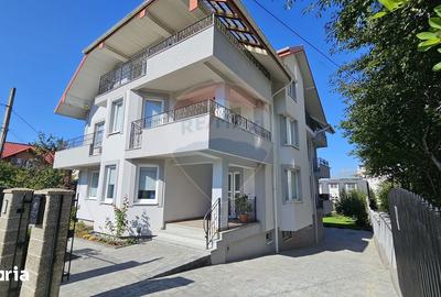 Casă cu 8 camere cu Teren 811 Mp în Obcini
