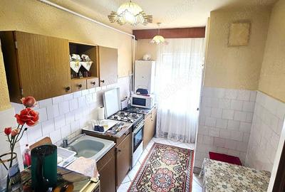 Apartament cu 3 camere decomandat în Micro 17 - 16