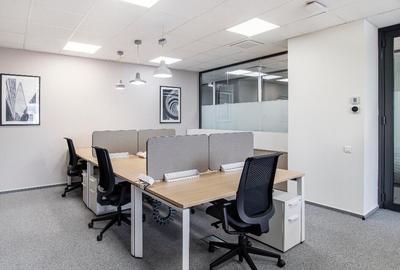 Spa?iu de co-working in Regus Central Business Plaza - 1