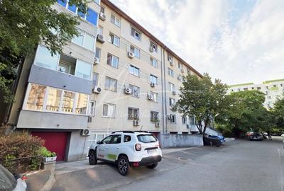 Intr-adevar unic. Apartament cu 3 camere, peste 90 mp, Cernauti - 13