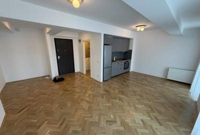 Casă cu 11 camere cu Teren 260 Mp în Herăstrău - 4