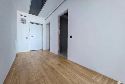 Apartament cu 3 camere semidecomandat în Tomis Nord - 10