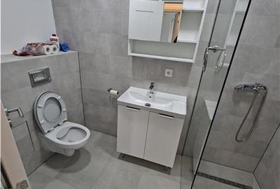 Apartament cu 4 camere semidecomandat în Central - 11