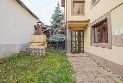 Casă individuală cu 12 camere cu Canalizare în Astra - 23