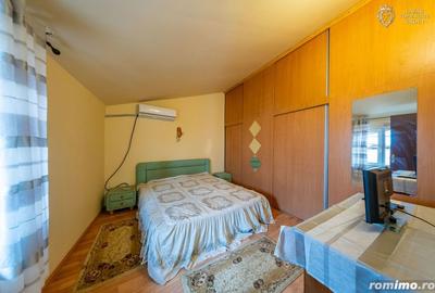 Casă cu 4 camere cu Canalizare în Intim - 6