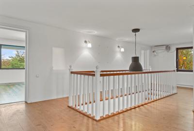 Vilă eleganta, suprafata utila 200 mp, teren 763 mp, Tărtășești - 17