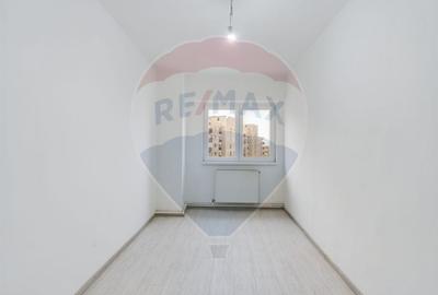 Apartament cu 4 camere decomandat în Centrul Civic - 4