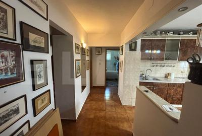 Apartament de vanzare, 3 camere decomandat, Su= 68,70mp, Et. P/4, zona Girocului
