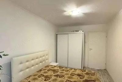 Apartament cu 4 camere semidecomandat în Berceni - 1