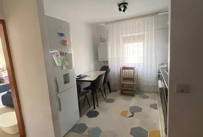 Apartament cu 2 camere decomandat, mobilat în Uzina 2 - 7