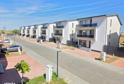 Casă cu 4 camere decomandat în Central