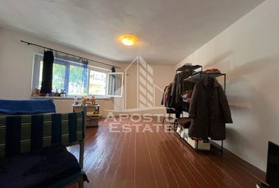 Apartament cu 2 camere, decomandat, parter inalt,centrala proprie - 2