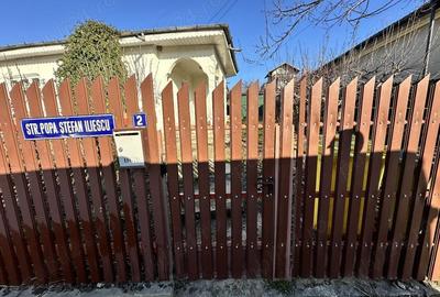 Casă cu 3 camere cu Teren 943 Mp în Huși - 2