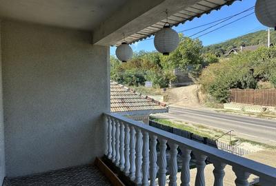 Casa / Vila cu 4 camere de vanzare in zona Periferie - 13