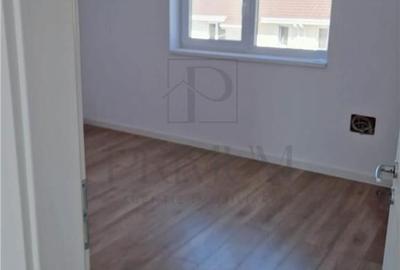 Casă cu 3 camere cu Teren 270 Mp în Bucovăț - 2