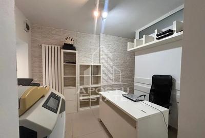 Spațiu comercial, de 27 mp, în Medicină - 1