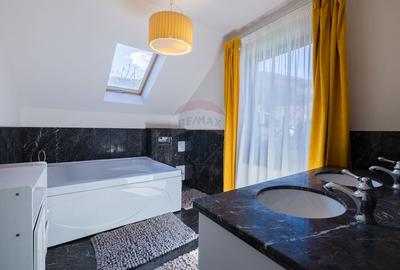 Casă cu 4 camere cu Teren 500 Mp în Noua - 20