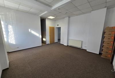 Spațiu comercial, de 99 mp, în Ultracentral - 2