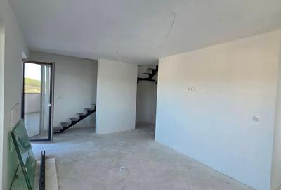 Apartament cu 3 camere în Central - 2