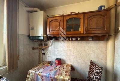 Apartament decomandat cu 3 camere, zona Dambovita - 9