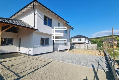 Casa individuala teren 450 mp, Poplaca - 2