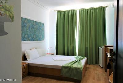 Mamaia Nord - Langa Mare, pensiune la cheie, 11 camere, 9 bai! - 57