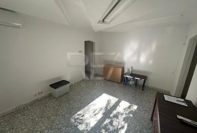 Apartament 3 Camere , Semi-Decomandat , Etaj 2/4 , Zona Brancoveanu - 2