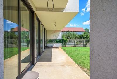 Vila contemporana, finisaje interioare lux,  gradina interioara Vila contemporana, finisaje interioare lux,  gradina interioara - 32