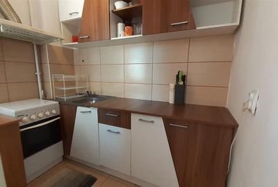 Garsonieră semidecomandată, mobilată în Calea București - 8