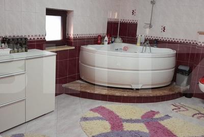 Casa cu 4 camere, 220 mp, zona Itcani - 13