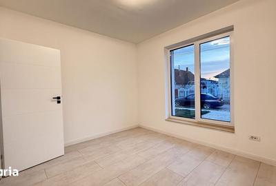 Casă cu 4 camere cu Teren 320 Mp în Ghiroda - 8