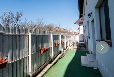 Apartament cu 4 camere decomandat în Geamăna - 1