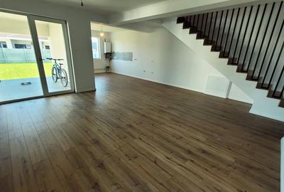 Duplex cu 4 camere cu Teren 328 Mp în Moșnița Veche - 6