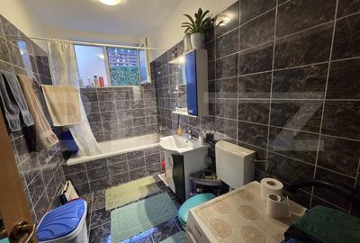 Apartament cu 3 camere decomandat, mobilat în Florești - 4