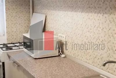 Apartament cu 3 camere semidecomandat în Central - 8