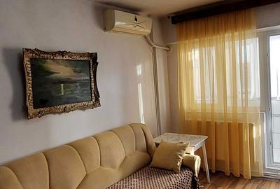 Apartament cu 3 camere decomandat în Central - 3