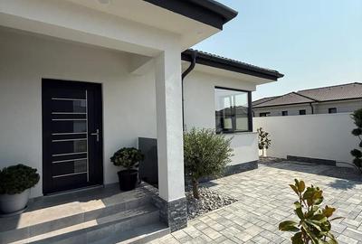 Casă cu 3 camere în Central - 5