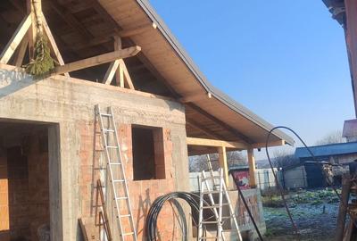 Casă cu 3 camere în Lipănești