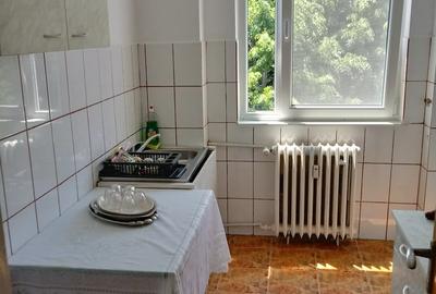 Apartament cu 2 camere semidecomandat în Central - 3