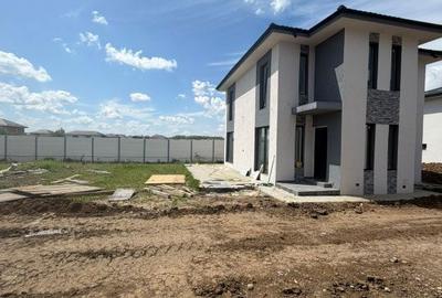 Casă cu 4 camere cu Teren 275 Mp în Central - 2