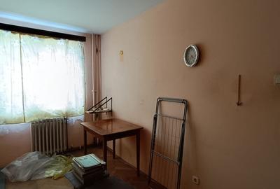 Apartament 4 camere, de vânzare, în Gheorgheni, decomandat, 2 băi, etaj 2 din 4 - 3
