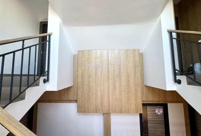 Duplex cu 4 Camere *211mp* Mobilat Complet/ 1 parking / Erou Iancu Nicolae - 37