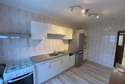 Casa de inchiriat poate fi folosit spa?iu, birouri sau locuit Aproape de centru - 4