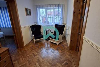 Casă individuală cu 4 camere cu Canalizare în Cristian - 13