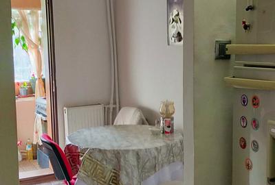 Apartament cu 2 camere decomandat în 9 Mai - 3