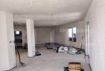 Casă cu 5 camere cu Teren 2400 Mp în Central - 4