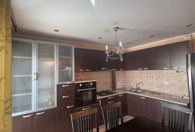 Apartament 3 camere , etj 1 , Radauti Apartament 3 camere , etj 1 , Radauti - 1