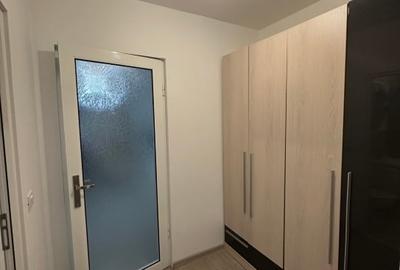 Direct Proprietar - Apartament de 2 camere modernizat, 48,7mp,  Calea Sagului - 7